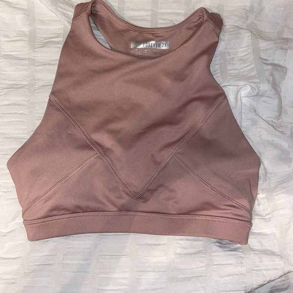 sports bra - Picture 4 of 6